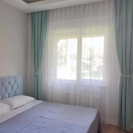 Lara Yesilbahce I Konforlu Merkezi Konum אנטליה